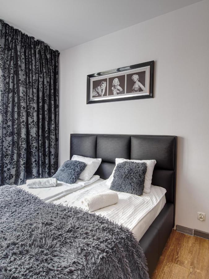 Marilyn Monroe-Baltiq Plaza Gdynia Apartment Exterior foto